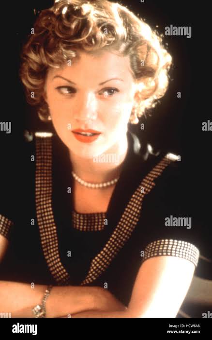 THE LAST TIME I COMMITTED SUICIDE, Gretchen Mol, 1997,  (c)Kushner-Lock/courtesy Everett Collection Stock Photo - Alamy