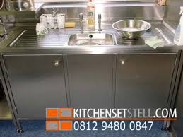 Jaya stainless melayani order pemasangan kitchen set stainless dan melayani order kitchen set stainless dengan desain khusus sesuai dengan keinginan konsumen, dan untuk estimasi. Jasa Kitchen Set Stainless Margonda Di Depok 0812 9480 0847 Kitchen Set Stainless Depok 0812 9480 0847