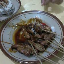 Kuda birawa tulungagung, beberapa lagunya sekarang banyak. Photos At Sate Kambing Depan Stasiun Indonesian Restaurant In Tulungagung