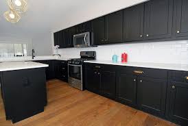 Small Kitchen Look Good With Black Cabinets