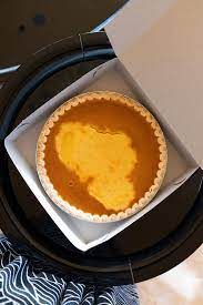 Who would think that a few eggs, some sugar, vanilla, and milk could conjure up such strong childhood. Hawaii S Local Style Custard Pie Onolicious HawaiÊ»i