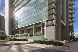 San Diego Federal Courthouse Meier S Design Called For A 16 Story Tower Clad In Terracotta And Glass With Minimal Supports A Architect San Diego Architecture