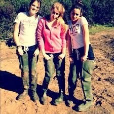 Alicerubberboots@gmail.com i will help your wam dreams come true! Girls In Muddy Hip Waders Womens Rubber Boots Waders Mudding Girls