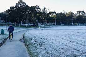 Check spelling or type a new query. No Parana Semana Comeca Com Frio E Temperaturas Abaixo De 5 C Xv Curitiba
