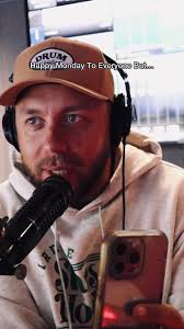 Happy Monday to everyone but… Conor Mcgregor Golf Season Dreams of The Boss  and more…