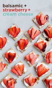 Tangy Cream Cheese Berry Toppers Recipe Recipe Triscuit Recipes Food Easy Snacks For Kids