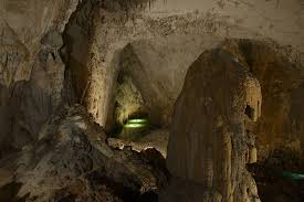 China S Supercave Takes Title As World S Most Enormous Cavern Guizhou Cave Photos Underground World