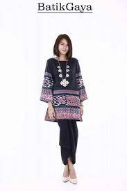 Aksesoris yang satu ini memiliki kesan etnik dan elegan. 59 Ide Tenun Ikat Tenun Ikat Batik Pakaian Wanita