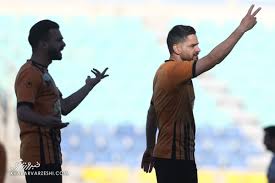 افشاگری یک پرسپولیسی: با جادوگری و گونی تا آسیا رفتیم/ طعنه میثاقی به سوال یک استقلالی: گونی سوراخ شد! +ویدیو