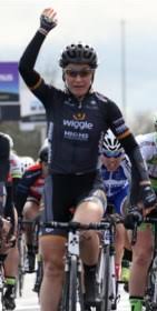 She was a member of the dutch team that finished sixth at the 2012 summer olympics in the team pursuit (together with ellen van dijk, kirsten wild and vera koedooder). Nederlandse Amy Pieters Wint Voor Derde Jaar Op Een Rij Waregem Het Nieuwsblad Mobile