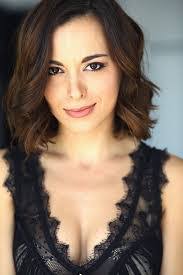 Sara Grady's Instagram, Twitter & Facebook