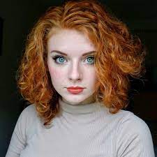 Pin By Mloc On Kapsels Short Red Hair Redhead Pale Redhead
