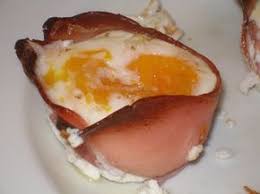 Oeuf Cocotte En Nid De Jambon Cru Recette Ptitchef Recette Oeufs Cocotte Jambon Cru Recette Jambon Cru
