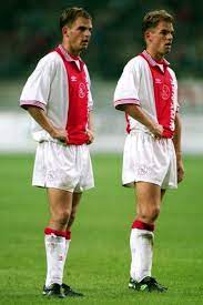 De mooiste en belangrijkste goals van ajax in de periode frank de boer. De Boer Familie Afc Ajax Wiki Fandom
