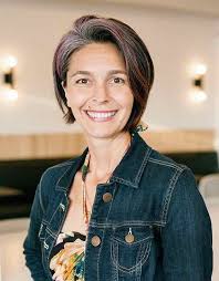 Emily Ruth's Instagram, Twitter & Facebook