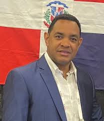 Dr. Cristóbal Mata Ortopeda Traumatólogo