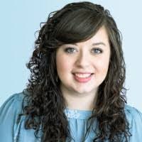 Caroline Painter's Instagram, Twitter & Facebook