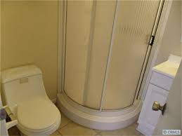 Corner Shower