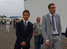 Ion țiriac (80 de ani) își continuă afacerile chiar și în timpul pandemiei de coronavirus, iar fostul mare tenismen a demarat deja se decide la masa verde? Ion Å£iriac Si A Scos In Lume Fiul Pe JumÄtate Egiptean Scolarizarea Lui Il CostÄ Anual Pe Magnat Cat O GarsonierÄ In Ferentari Evenimentul Zilei