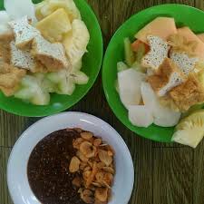 Simpen dlu resepnya soalnya ngiler da yg jual. Photos A Rujak Manis Ananas Pak Bejo 19 Conseils