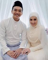 Sebuah kisah menarik sekaitan dengan ilmu siluman harimau berhasil ditelusuri beberapa waktu yang lalu. Pernikahan Dilaksanakan Dalam Rahsia Hannah Delisha Sudah Setahun Berkahwin Remaja