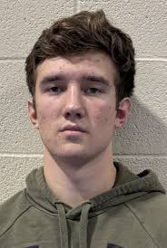 Chambersburg roundup: Wrestlers edge CV