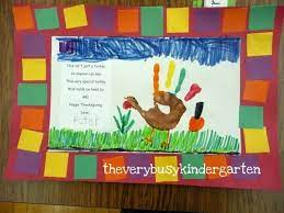 The Very Busy Kindergarten More Cute Easy Turkey Projects Thanksgiving Classroom Thanksgiving Placemats Thanksgiving Placemats Preschool