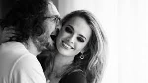 Chef florin dumitrescu, bucharest, romania. Chef Florin Dumitrescu Detalii Despre Relatia Si Casnicia Cu Cristina Bucatarul Si A Cucerit Sotia Cu O Minciuna Mobile