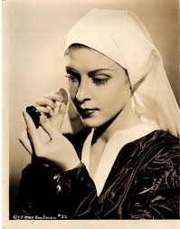 ANN DORAN ,make-up, Holiday, f10571