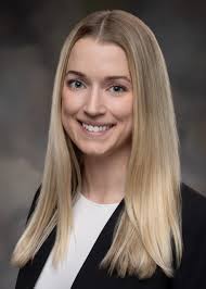 Krista Palmer's Instagram, Twitter & Facebook