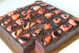 Resepi kek coklat moist mudah. Best Moist Chocolate Cake Ever Lagi Azie Kitchen