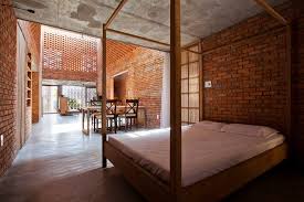 Ver más ideas sobre casas de ladrillo, interior de ladrillo, casas. Ein Kreatives Ziegelstein Haus Steuert Das Innenklima Und Schaut Erstaunlich Da Nang Da Nang Vietnam