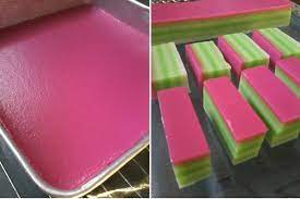 2 cawan tepung gandum, 1 cawan gula, sedikit garam, 2 kotak kecil santan, 3 cawan air, sedikit pewarna merah. Resepi Kuih Lapis Seri Wangi Tepung Beras Senang Masak