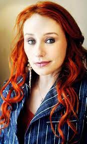 Tori Amos Tori Amos Famous Musicians Female Singers