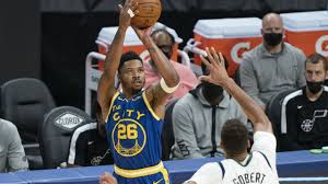 On february 19, 2014, bazemore was traded with marshon brooks, to the los angeles lakers in exchange for steve blake. Alg8wq2odjismm