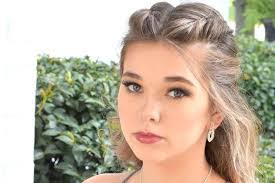 Christie Lopez's Instagram, Twitter & Facebook