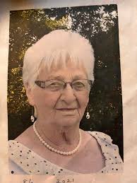 A House Sparrow from my back yard this past summer. 07/23/2024. Fujifilm  X-T4, 903.3 mm, f/14, 1/400 sec, ISO 1600