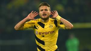 In immobile, yomarz takes a quick look at the fascinating world of mobile phone gaming. Bvb Im Abstiegskampf Ciro Immobile Findet Neue Wege Sport Sz De