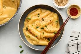 If you are not enjoy spicy, put some cheese also. Vegan Cheese Tteokbokki Cheesy Korean Rice Cakes Okonomi Kitchen