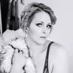 Tabitha Branch's Instagram, Twitter & Facebook