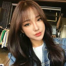 Ulzzang Girl Skincareremediesbeautysecrets Dewykoreanmakeup Short Hair With Bangs Medium Hair Styles Hair Styles