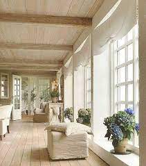 Idee Per Arredare Casa Con Il Color Sabbia Grandi Finestre Case In Stile Francese Design Del Prodotto