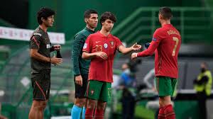 La selección española de fútbol visita a portugal en un partido amistoso con el que abre este parón internacional de tres partidos. Francia Vs Portugal Horario Canal De Tv En Espana Mexico Y Sudamerica Streaming Online Y Alineaciones