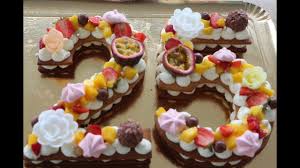 Bonjour, je souhaiterais faire le chiffre 4 pour une génoise interieur ganache chocolat ou chantilly mascarpone chocolat vous diriez que le. Gateau Chiffres Number Cake Cake Trend 2018 Youtube Number Cakes Alphabet Cake Cake