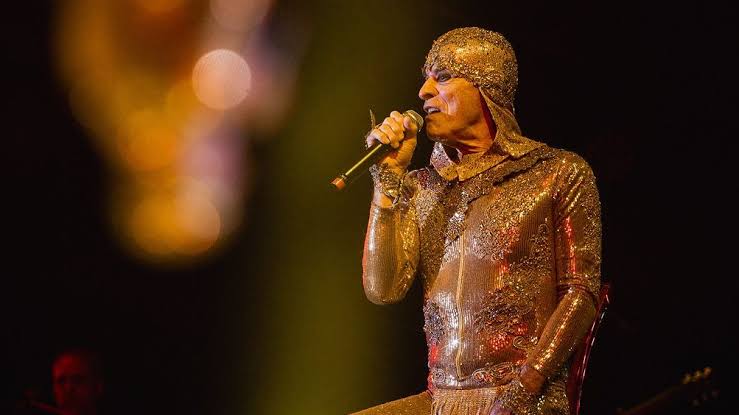 Ney Matogrosso cancela show no RJ por motivos de sa&uacute;de | CNN Brasil