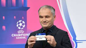 Am wettbewerb nehmen 79 klubs aus 54 landesverbänden der uefa teil. Bvb Legend Chapuisat Has An Embarrassing Moment In Cl S Draw That S Exactly What I M Afraid Of