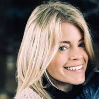 Vicki Rawlings's Instagram, Twitter & Facebook