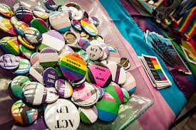 Originally an 8 color flag, this moving symbol was created by veteran, gilbert baker, after harvey milk asked him to. Lgbtqia Resources Slu