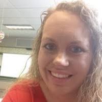 Lea Neff's Instagram, Twitter & Facebook