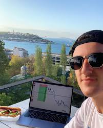 Aaron Luce (@aaron.trades) • Instagram photos and videos